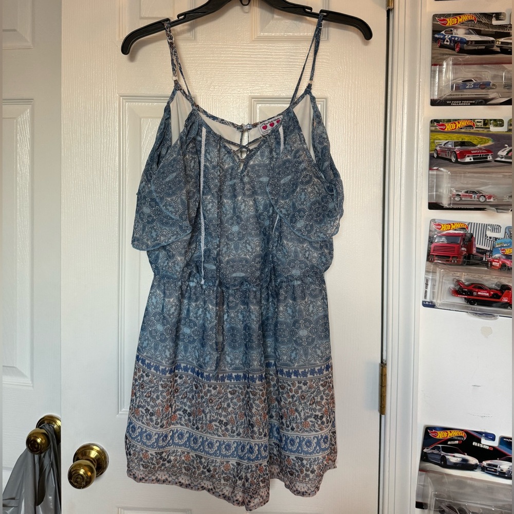 Floral Patterned Blue Romper Size L